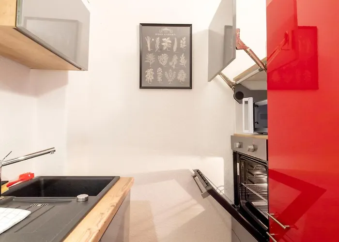 Apartment Cozy ° 7 Beds ° 3 Bed